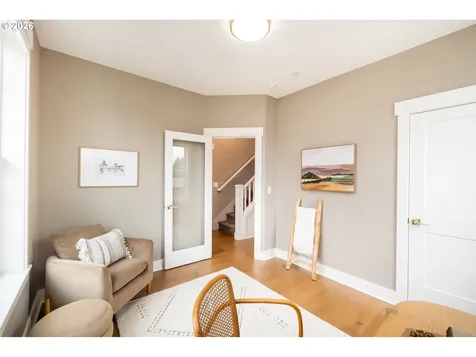 518 Jersey Street Silverton OR 97381