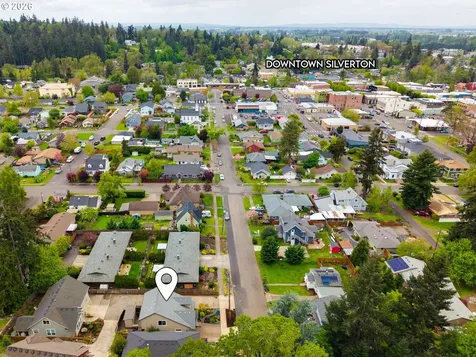 518 Jersey Street Silverton OR 97381