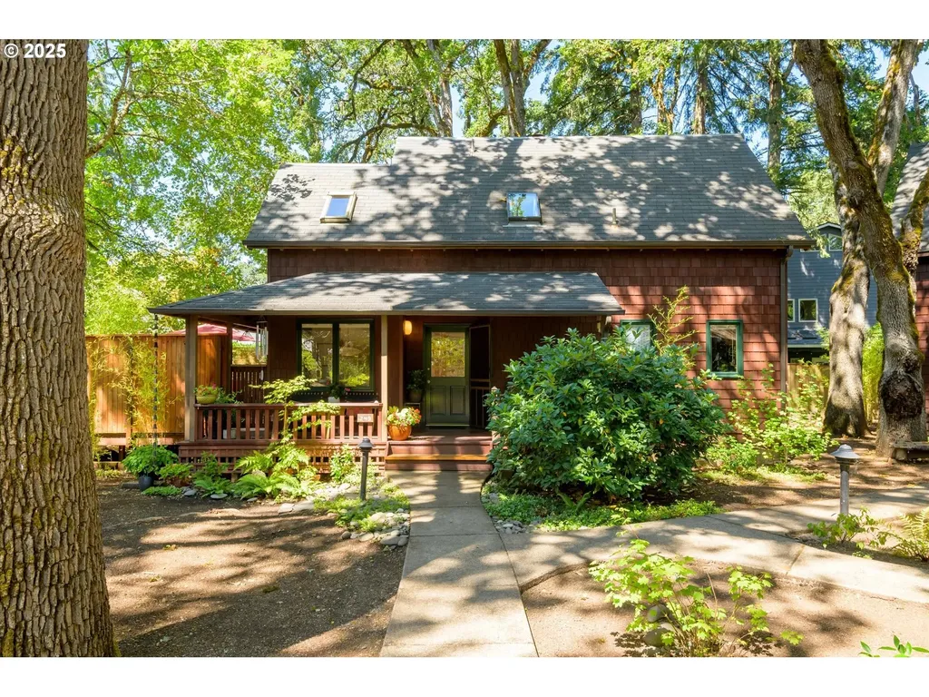 249 Spyglass Drive Eugene OR 97401