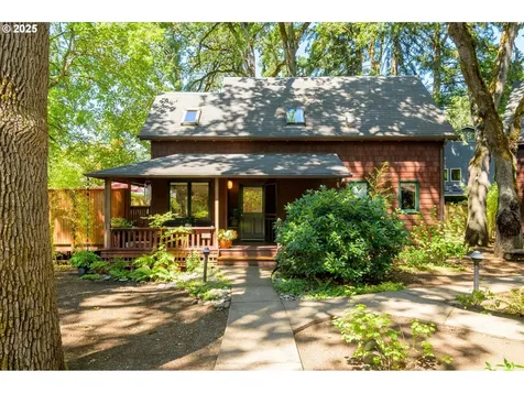 249 Spyglass Drive Eugene OR 97401