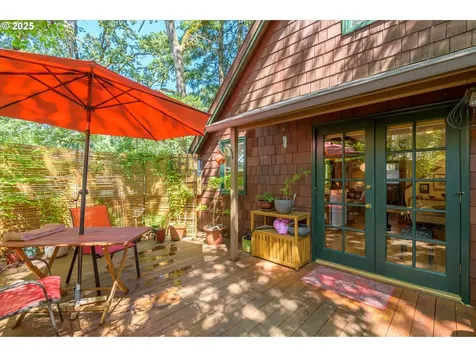 249 Spyglass Drive Eugene OR 97401