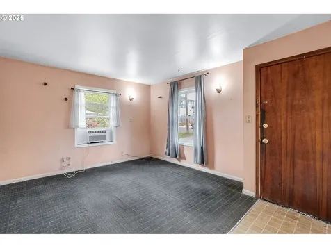 6185 SW Main Avenue Beaverton OR 97008