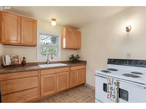 6185 SW Main Avenue Beaverton OR 97008