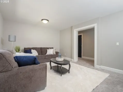 7882 SW Cinnabar Wilsonville OR 97070