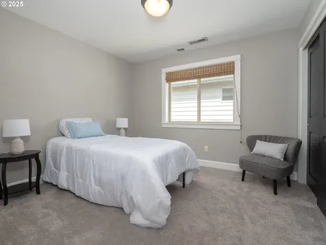 7882 SW Cinnabar Wilsonville OR 97070