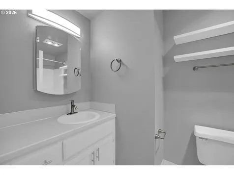 15318 NE 45th Street Vancouver WA 98682