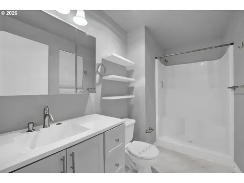 15318 NE 45th Street Vancouver WA 98682