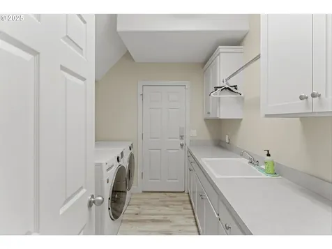 12786 NW Lilywood Drive Portland OR 97229