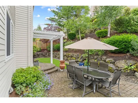 12786 NW Lilywood Drive Portland OR 97229
