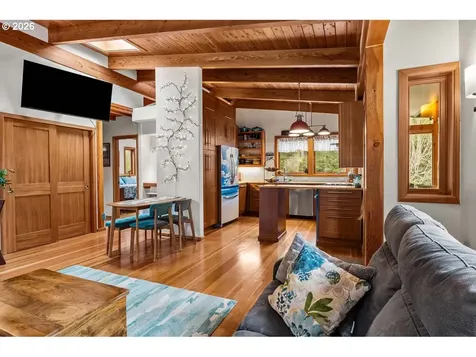 4975 Heceta Beach Road Florence OR 97439
