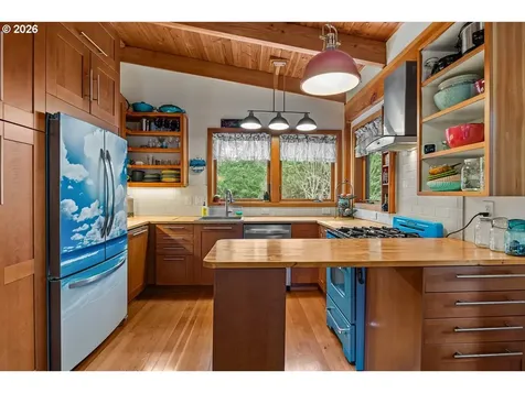 4975 Heceta Beach Road Florence OR 97439