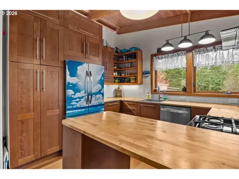 4975 Heceta Beach Road Florence OR 97439