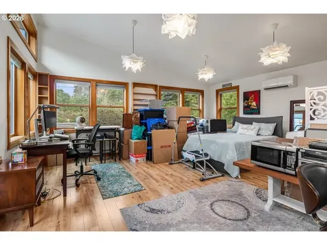 4975 Heceta Beach Road Florence OR 97439