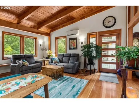 4975 Heceta Beach Road Florence OR 97439