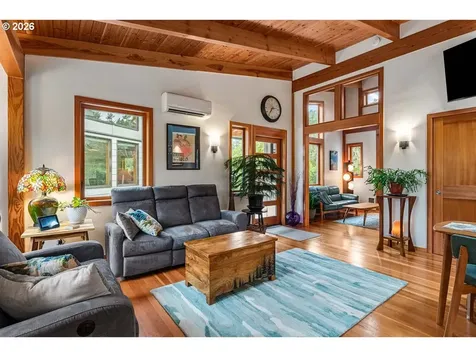 4975 Heceta Beach Road Florence OR 97439