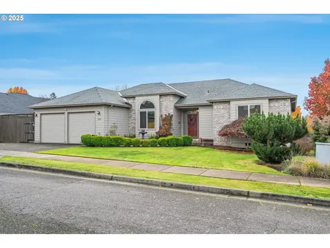 17139 SE Manley Street Portland OR 97236