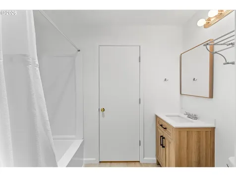 3515 SW Barbur Boulevard Portland OR 97239