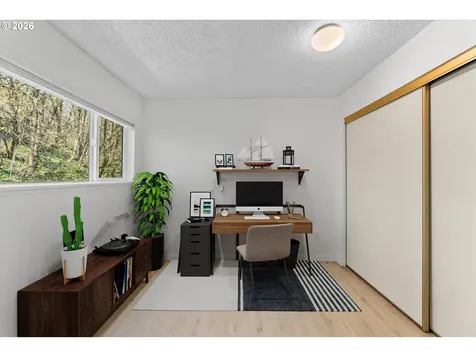 3515 SW Barbur Boulevard Portland OR 97239