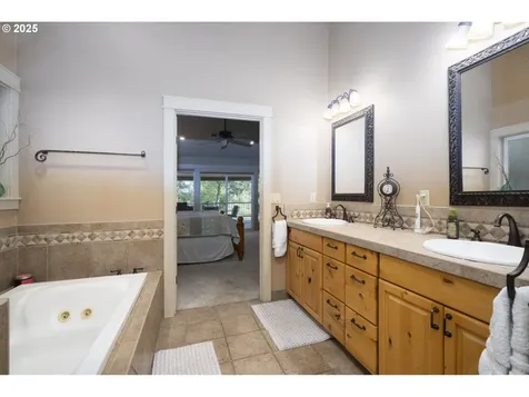 418 Rivershore Drive Roseburg OR 97470
