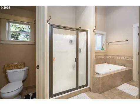 418 Rivershore Drive Roseburg OR 97470