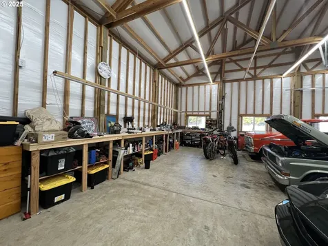 418 Rivershore Drive Roseburg OR 97470