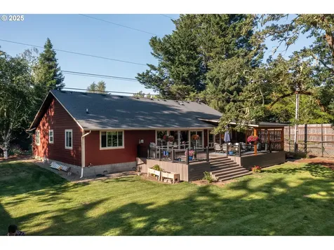 418 Rivershore Drive Roseburg OR 97470