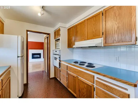 365 W 28th Avenue Eugene OR 97405