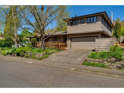 365 W 28th Avenue Eugene OR 97405