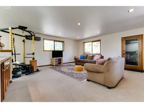 365 W 28th Avenue Eugene OR 97405