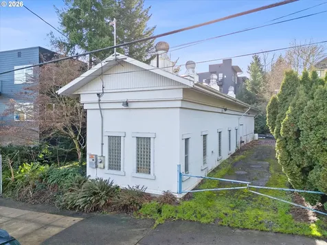 540 S Nevada Street Portland OR 97219