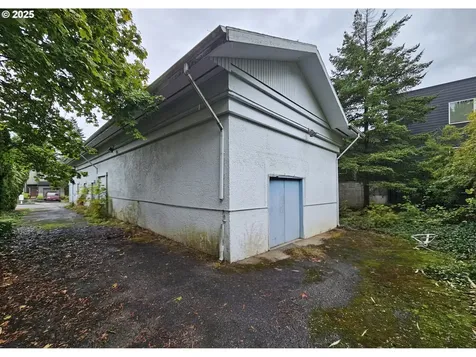 540 S Nevada Street Portland OR 97219