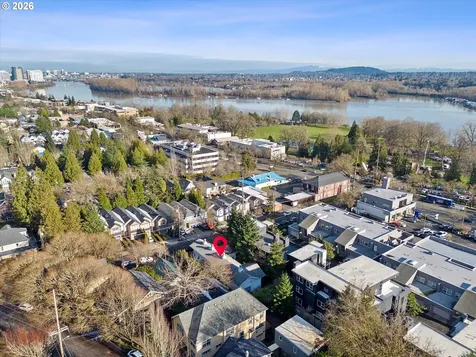 540 S Nevada Street Portland OR 97219