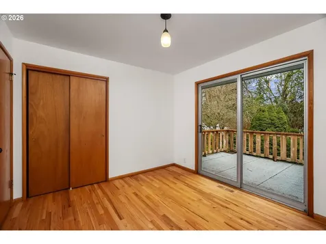 7830 SW 84th Avenue Portland OR 97223