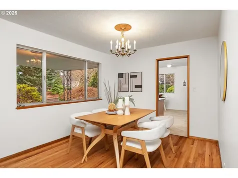 7830 SW 84th Avenue Portland OR 97223