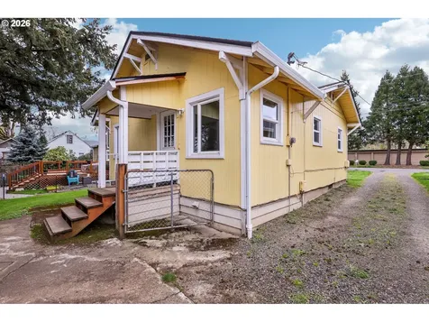 1820 SE 6th Avenue Camas WA 98607
