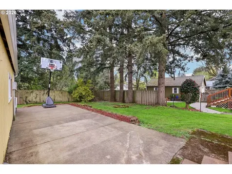 1820 SE 6th Avenue Camas WA 98607