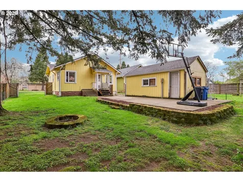 1820 SE 6th Avenue Camas WA 98607