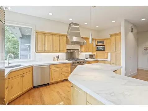35720 NE Wilsonville Road Newberg OR 97132