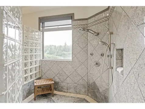 35720 NE Wilsonville Road Newberg OR 97132