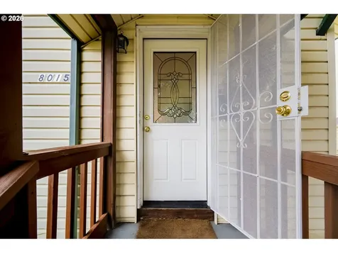 8015 SE Bush Street Portland OR 97206