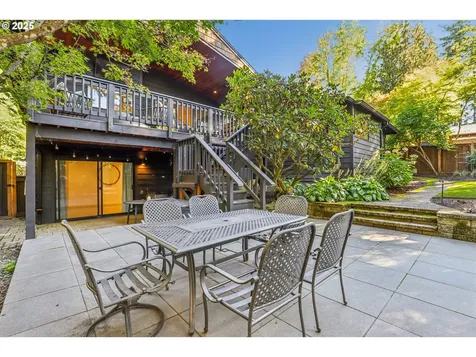 7037 SW Canby Lane Portland OR 97223