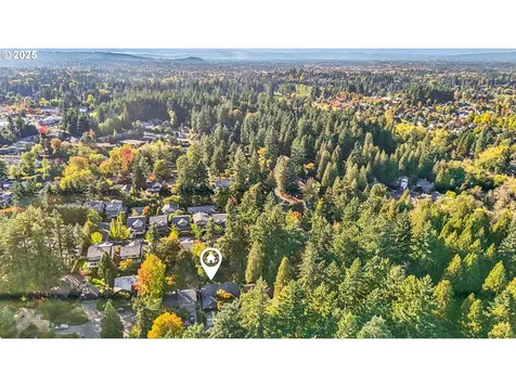7037 SW Canby Lane Portland OR 97223
