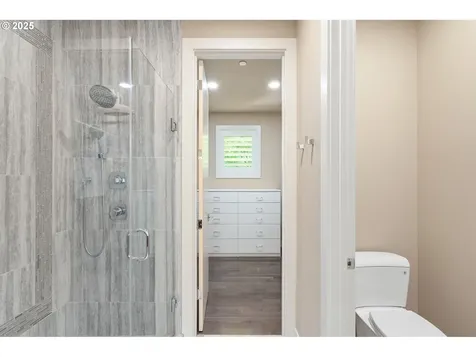 3425 SW 57th Avenue Portland OR 97221