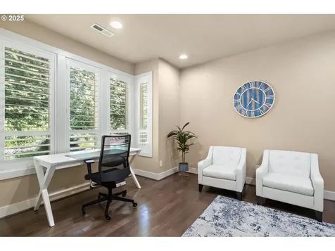 3425 SW 57th Avenue Portland OR 97221