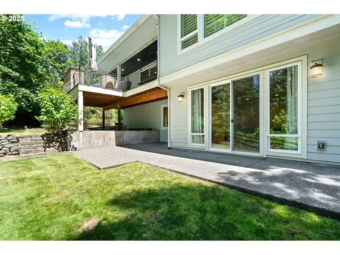 3425 SW 57th Avenue Portland OR 97221