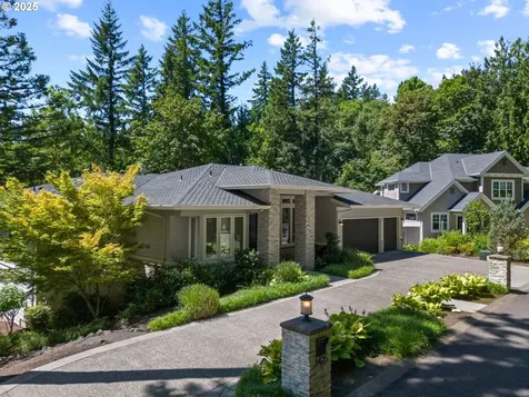 3425 SW 57th Avenue Portland OR 97221