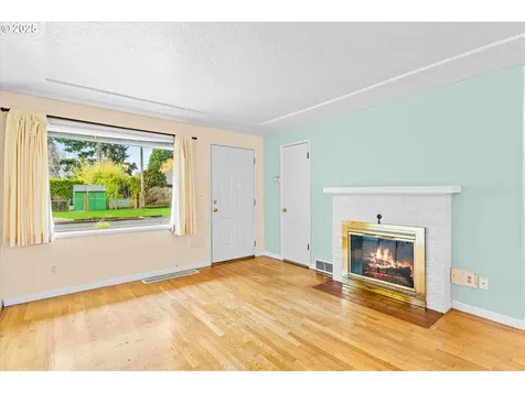 4922 SE 51st Avenue Portland OR 97206