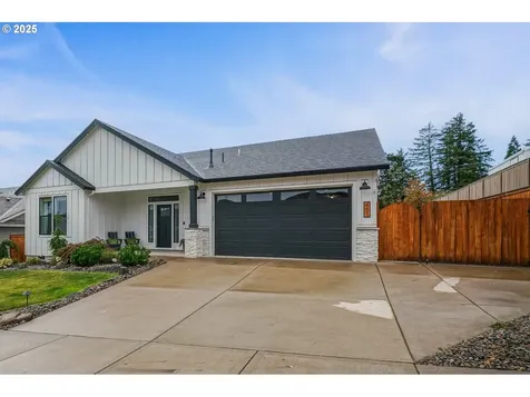 481 NW Crater Lake Drive Dallas OR 97338