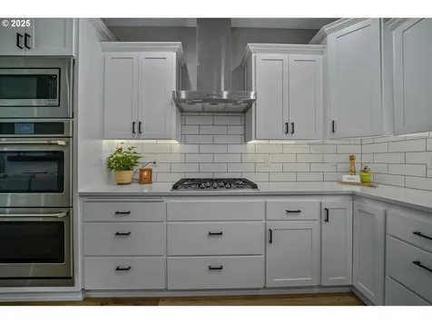 481 NW Crater Lake Drive Dallas OR 97338