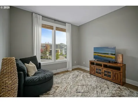481 NW Crater Lake Drive Dallas OR 97338